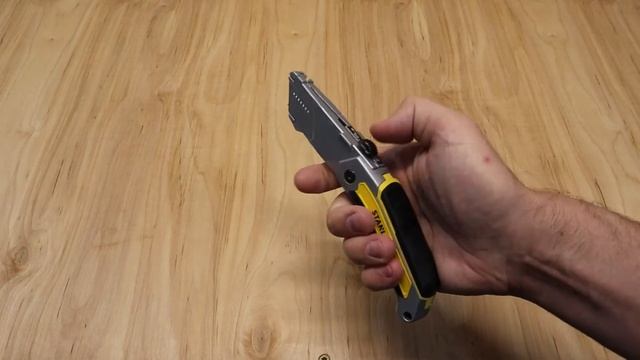STANLEY FOLDING FAIL? - STANLEY FATMAX ExoChange Folding Retractable Utility Knife (#FMHT10289) смотреть онлайн
