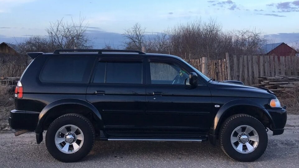 Музейный Pajero Sport