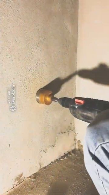 Сверление отверстий под подрозетники смотреть онлайн