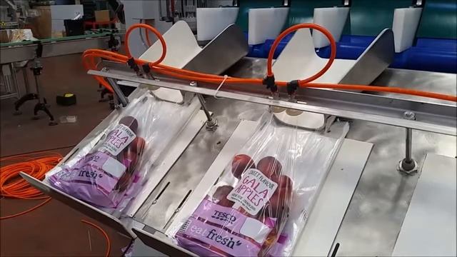 Полуавтоматическая упаковка в пакеты смотреть онлайн