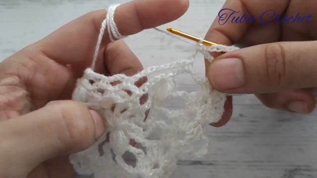 How to Crochet Triangle Shawl - Easy Crochet Knit Shawl Pattern For Beginners - Crochet Shawl смотреть онлайн