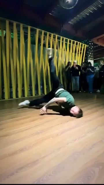 МОИ ТАНЦЫ ТЕБЯ ЗАТЯНУТ! ПОДПИСЫВАЙТЕСЬ ДРУЗЬЯ ❤️ #shorts #dance