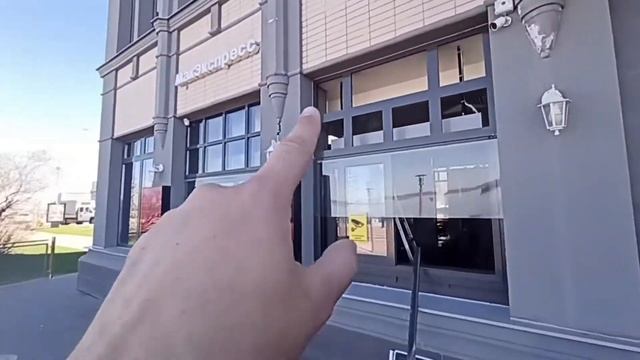 Как мы меняли конфигурацию окна, для монтажа информационного экрана #секретыоконщика смотреть онлайн