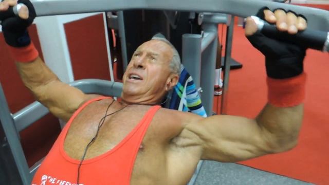 Best Chest Workout: Dion Friedland World Champion and Mr. Universe смотреть онлайн