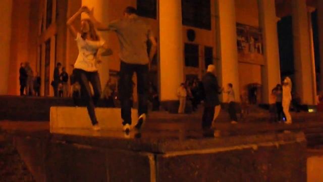 Сальса "По лезвию ножа" ))). 31 августа 2013г смотреть онлайн