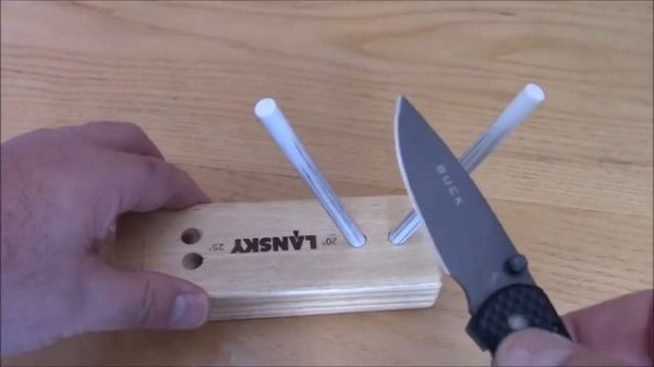 Удобная точилка со сменными стержнями 4 Rod Ceramic Turn Box Knife Sharpener от Lansky, США