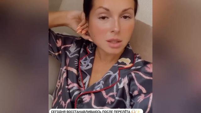 Нюша вернулась в Россию и планирует дальнейшую деятельность (InstaStories, 15.06.22) смотреть онлайн