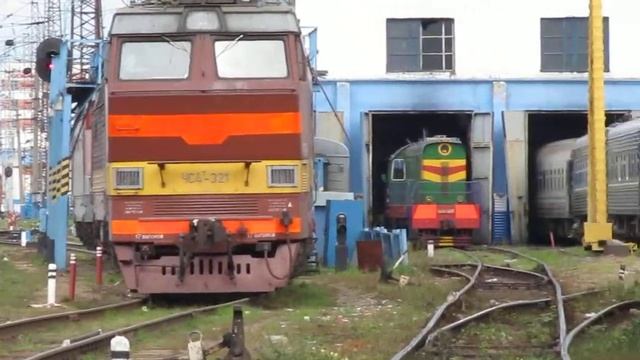 ГЖД ЧС4Т-321 в ПТОЛ ТЧ-7 Нижний Новгород - Московский смотреть онлайн