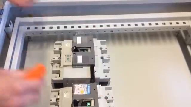 Terasaki Interblocco Interruttori смотреть онлайн