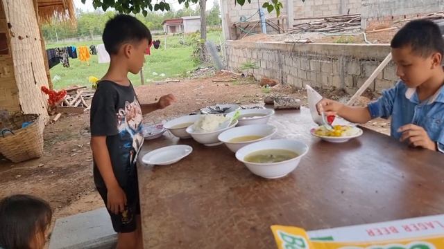 Ntev Cov Me Viv Ncaus Mam Tau Thaij Duab Ua Ke Os