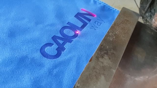 Grawerowanie mikrofibry, polaru смотреть онлайн