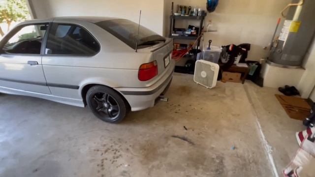 BMW E36 318ti Compact Muffler Delete // DID NOT GO AS PLAN смотреть онлайн