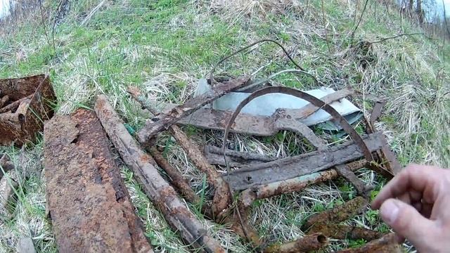 Шестерёнка . Взял реванш за прошлый выезд. Металлокоп весной. смотреть онлайн