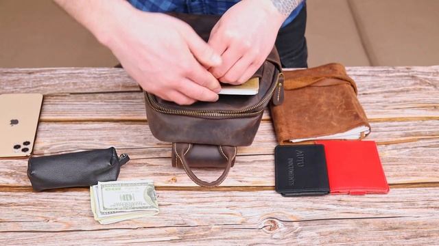 Огляд шкіряної сумки через плече Vintage 21285 смотреть онлайн