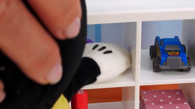 Свинка Пеппа собирается в школу! Мягкие игрушки и детское видео про школу для героев мультиков смотреть онлайн