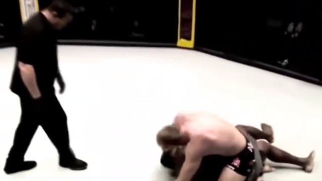 КТО стал САМЫМ МОЛОДЫМ чемпионом в UFC? Джон Джонс, Жозе Альдо смотреть онлайн