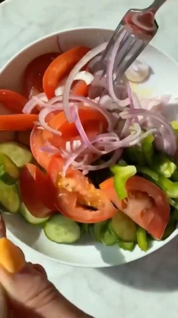 Best Greek Salad #shorts смотреть онлайн