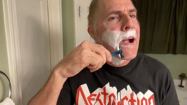 LEAF 🍃 SHAVE TWIG RAZOR ( BERRYBLUE ) - STIRLING ISLAND MAN SOAP 🤣👊🤘😎🤘 смотреть онлайн