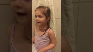 Чистим зубы