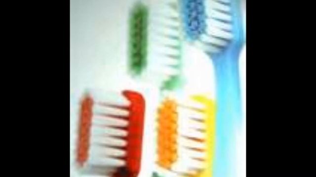 Lost Toothbrushes - Back to Bed смотреть онлайн