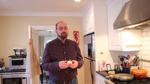 Banana Cheddar Chicken Melt (ChatGPT) on Sandwiches of History смотреть онлайн