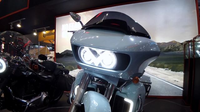 Road Glide Daymaker Projector LED Headlamp ,Adaptive LED Headlights – Road Glide Dual Headlights смотреть онлайн