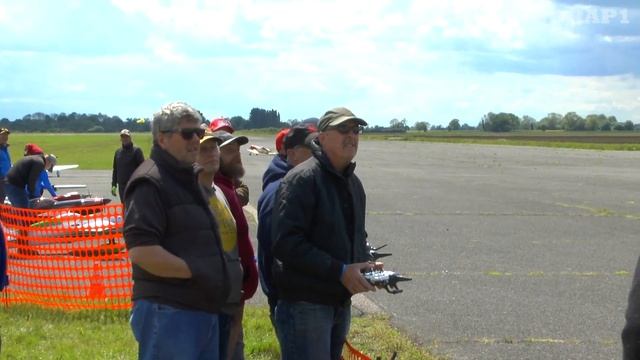 KENNETH PAUL BONES (TED) MEMORIAL FLIGHT - LMA RAF TIBENHAM - 2017 смотреть онлайн