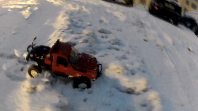 WPL C14 по снегу после метал апгрейда и двухскоростной коробкой