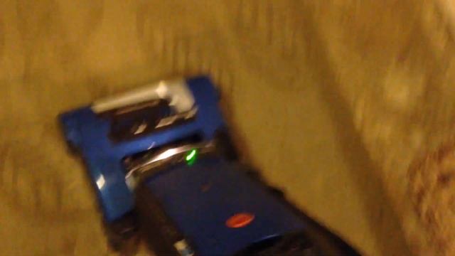 Hoover Windtunnel Anniversary Self Propelled U6485900 (later model) смотреть онлайн