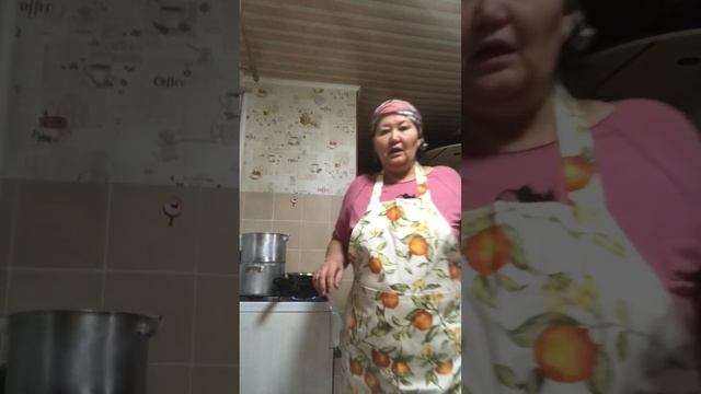 смотрите видео до конца ,моё мнение о дружбе Казахстана с Россией и с Украиной . смотреть онлайн