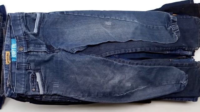 Мешок № 01583. Брюки детские Люкс. Арт 3211. Вес 35 кг. Кол-во 122 шт смотреть онлайн