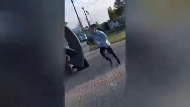 Просто пакет, смотрим 😂😂😂 смотреть онлайн
