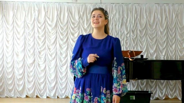 Поёт народная певица Александра Лазарчук (Новосибирск)