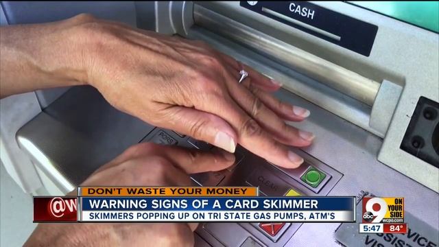 Warning signs of a card skimmer смотреть онлайн