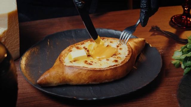 Georgian restaurant | Commercial (Sony a7cII) смотреть онлайн