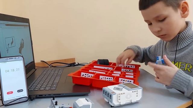 Робот Lego EV3, приводная платформа, смотреть онлайн