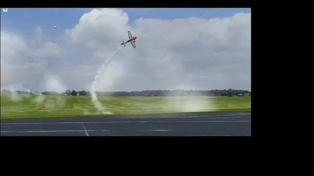EF 104 inch extra смотреть онлайн
