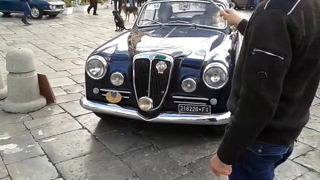 Lancia Aurelia Coupé 🇮🇹 смотреть онлайн