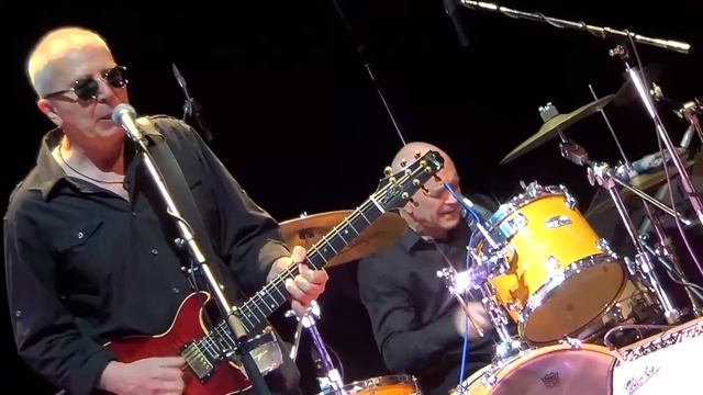 Алексей Романов, Пётр Макиенко, Юрий Китаев — Жизнь моя бумажная смотреть онлайн