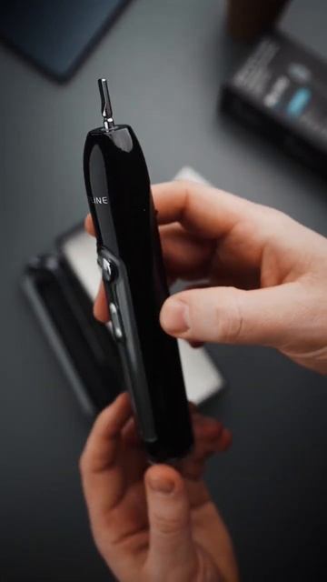 Распаковка электрической зубной щетки Revyline смотреть онлайн