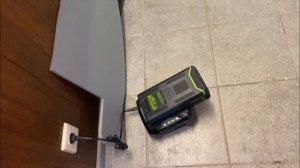 #Greenworks , время полной зарядки аккумулятора 8 Ah.