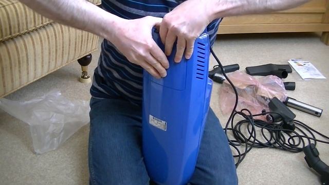 Miele Swing H1 Powerline Stick Upright Vacuum Cleaner Unboxing & First Look смотреть онлайн