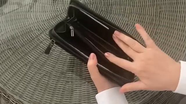 Мужской кожаный клатч смотреть онлайн