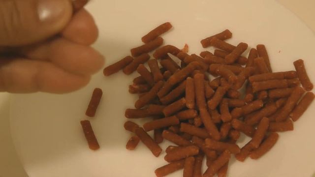 Purina Moist and Meaty Dog Food Chopped Burger Review Taste Test смотреть онлайн