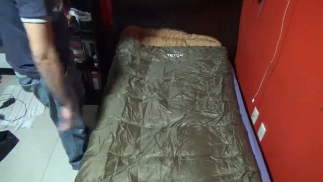 Sleeping Bag -18 C/0 F смотреть онлайн