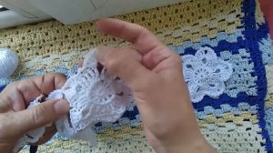 Как связать цветочный мотив крючком для пледа , скатерти.