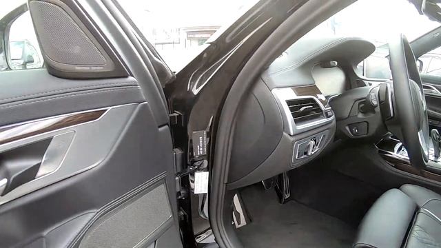 BMW 740d xDrive - 2020r. | Używane Bawaria Motors Katowice смотреть онлайн