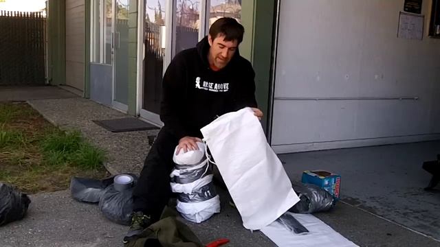 How to Make a Sandbag for Strength and Conditioning смотреть онлайн