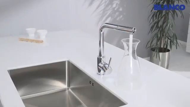 Кухонный смеситель BLANCO MILA-S с выдвижным изливом смотреть онлайн