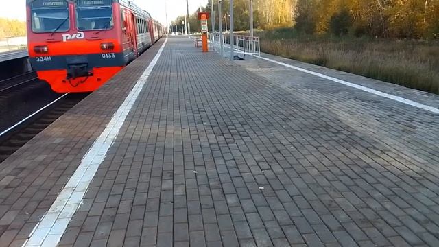 ЭД4М-0133 сообщением "Голутвин-Москва(Казанский вокзал)", Платформа Золотово. смотреть онлайн